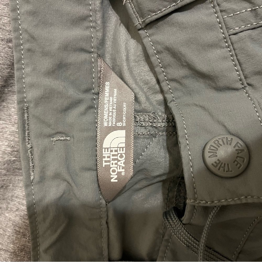 The North Face Women's Gray Pants